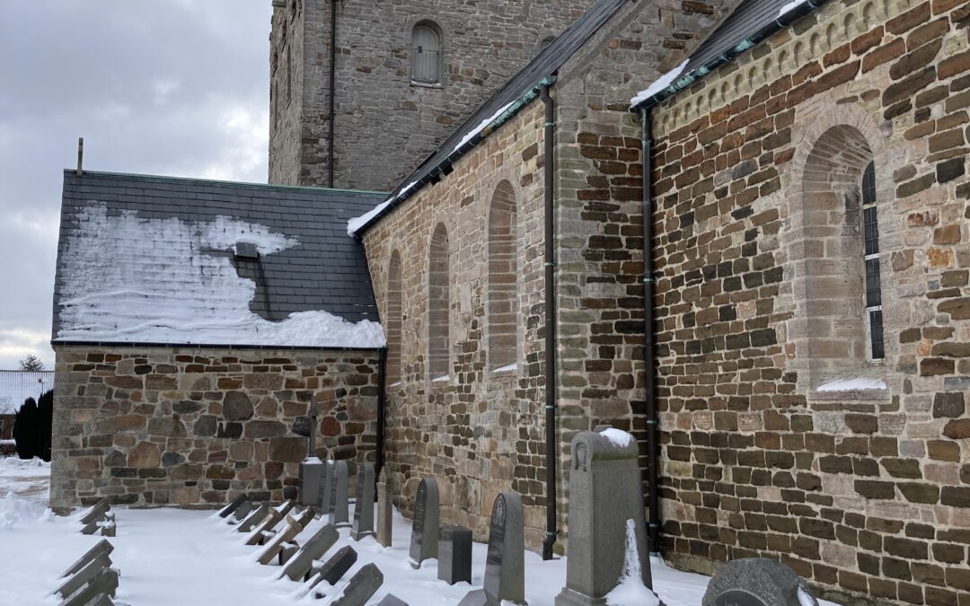 Aa Kirke: Renovering af tag